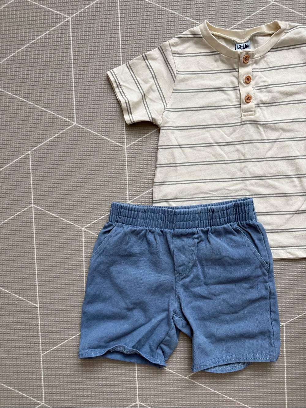Little Lad|Baby boy/gender neutral summer outfit-short sleeve stripe tee/shorts•